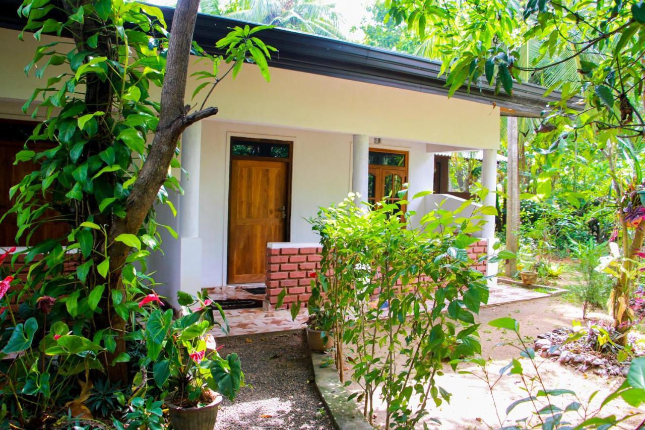 Galaxy View Homestay Sigiriya Exterior photo